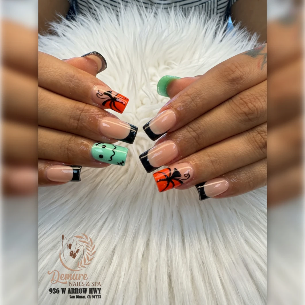 Nail Oct 15